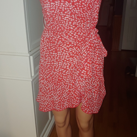Red Ditsy Floral Ruffle Hem Knot Zipper Midi Summer Dress MEDIUM - Picture 2 of 16